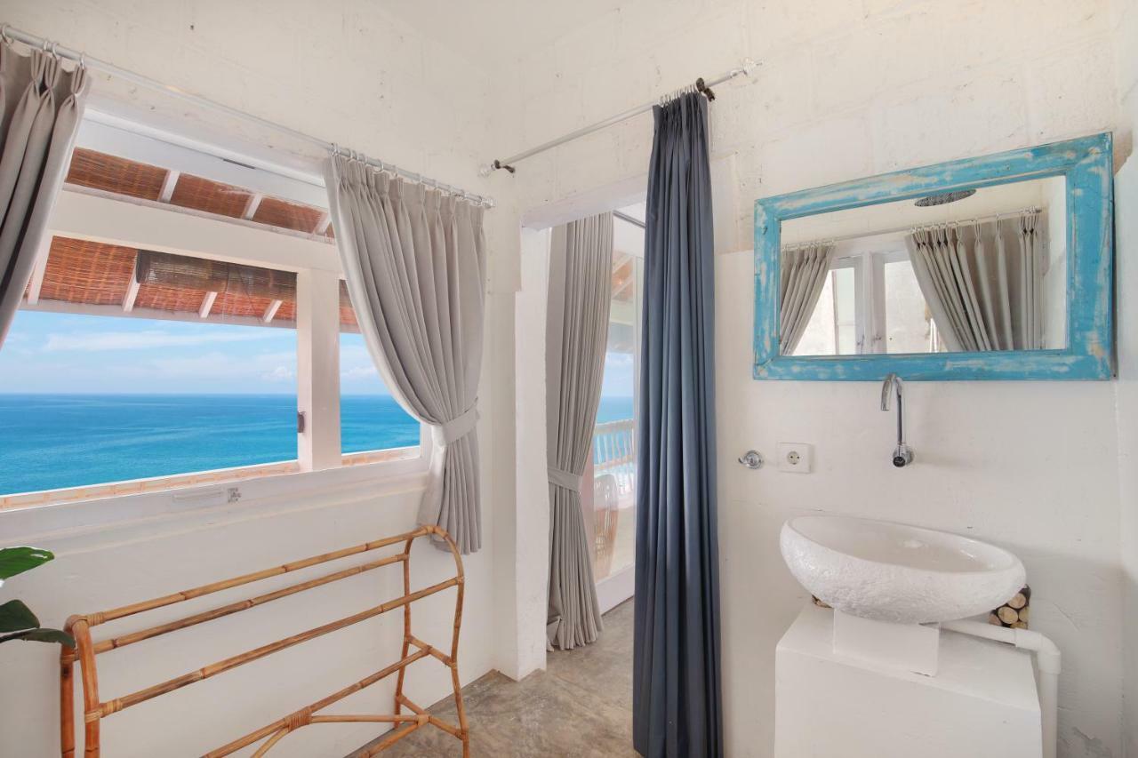 فندق Impossible Cliff House أُلُواتو المظهر الخارجي الصورة